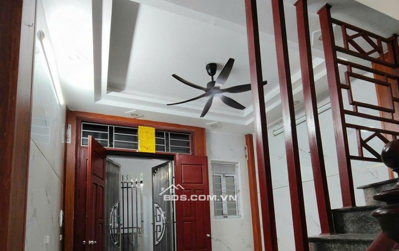 BÁN NHÀ ĐẸP 1.38 TỶ 2.5 TẦNG 36M2 ( ĐÔNG BẮC ) NGÕ ĐƯỜNG 19/5
