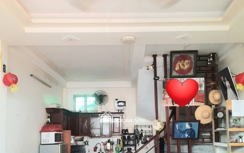 BÁN NHÀ ĐẸP 1.58 TỶ 3 TẦNG 35M2 ( TÂY NAM ) NGÕ ĐƯỜNG 19/5