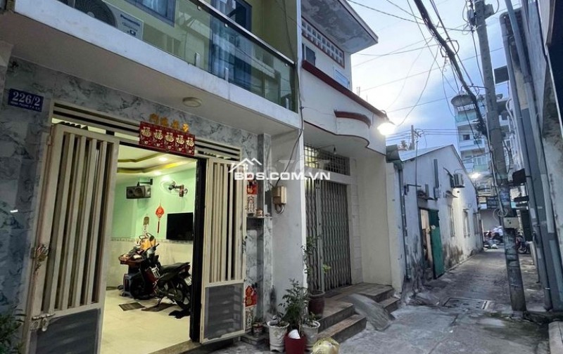 Chính chủ cần bán nhà 3,5x10 hẻm xe hơi tại Minh Phụng Q6