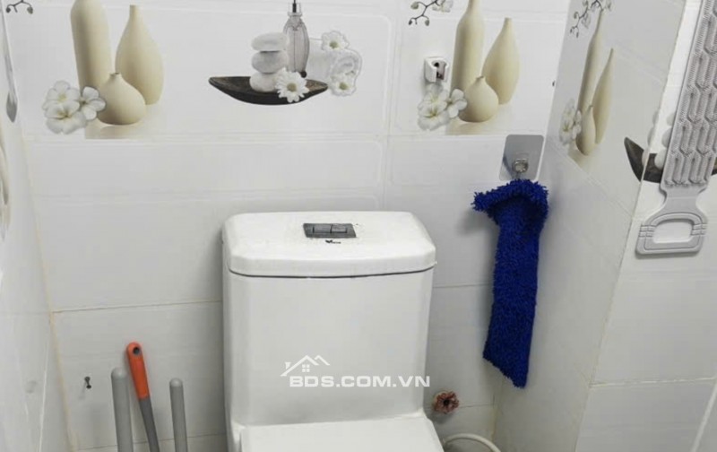 NHÀ GẦN MT VEN KÊNH NGUYỄN DUY QUẬN 8, PHƯỜNG 12 GIÁ CỰC RẺ