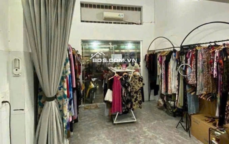 Bán nhà Mặt Tiền số 30 Văn Cao Phường Phú Thọ Hoà Tân Phú