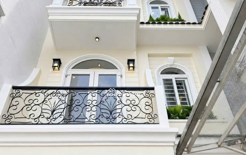 BÁN VILLA STYLE MIỀN ĐÔNG NƯỚC PHÁP – HẺM XE HƠI – BÌNH THẠNH – 4 TẦNG – 5PN FULL NỘI THẤT