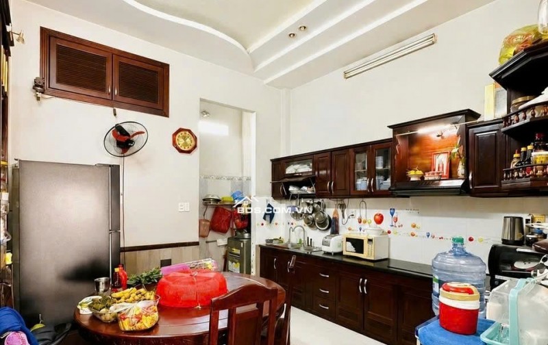 GẤP!!!Chỉ hơn 7 tỷ có nhà 4 lầu HXH Thống Nhất 60m2 5PN tiện làm VP gần trường Nguyễn Du.