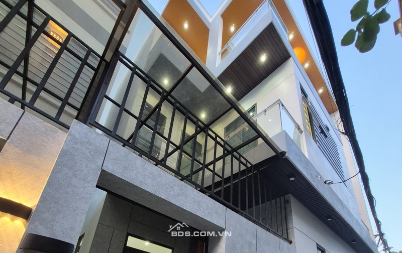 BÁN NHÀ SIÊU ĐẸP 3 TẦNG 46M2 HƯỚNG NAM NGÕ ĐƯỜNG KÊNH GIÁ 2.75 TỶ