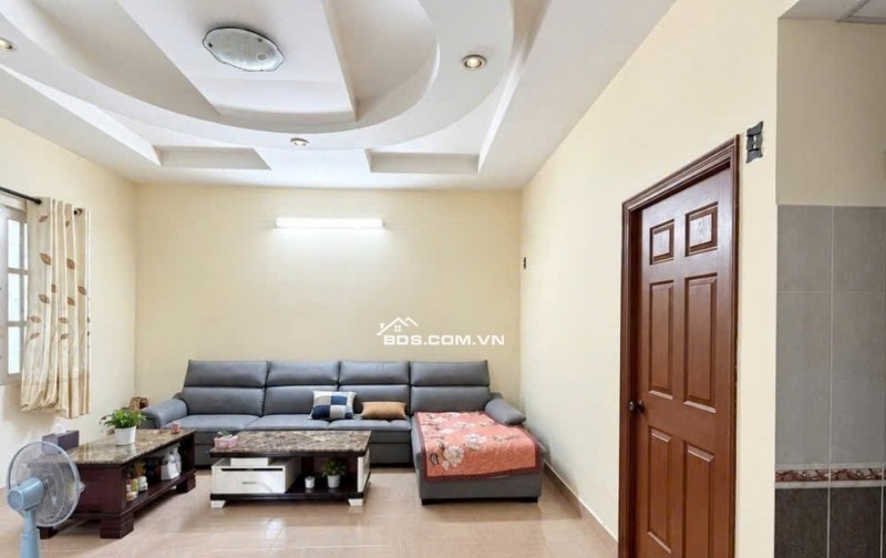 Bán nhà HXH Trần Bá Giao ngang 10m 210m2 Biệt thự sân vườn nơi Sài Thành chỉ 20.5 tỷ.
