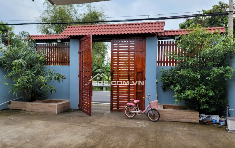 Bán nhà Mặt Tiền 215 Thích Thiện Hoà, Xã Lê Minh Xuân Huyện Bình Chánh