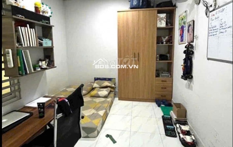 Bán nhà mặt tiền NGUYỄN ẢNH THỦ 8.5 tỷ vị trí đắc địa