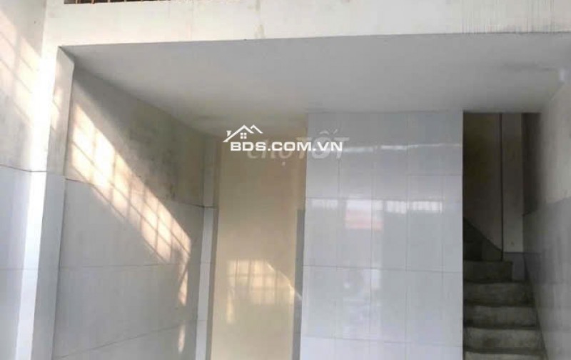 Bán nhà Mặt Tiền số 30 Văn Cao Phường Phú Thọ Hoà Tân Phú