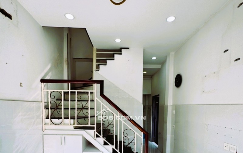 Nhà Nguyễn Văn Lượng P17 Gò Vấp 21m2 , hẻm xe hơi  giá 2.6tỷ