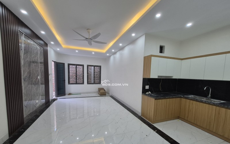BÁN NHÀ ĐẸP GIÁ RẺ 1.55 TỶ 2 TẦNG 54M2 NGÕ TRẦN QUANG KHẢI