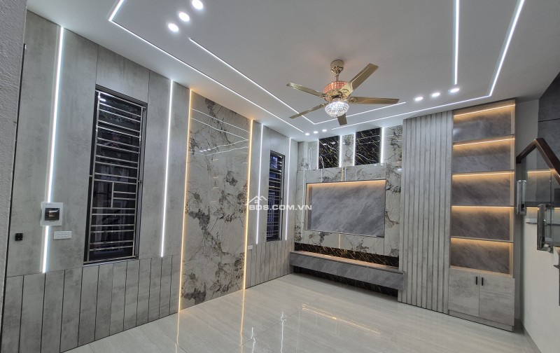 BÁN NHÀ SIÊU ĐẸP 3 TẦNG 46M2 HƯỚNG NAM NGÕ ĐƯỜNG KÊNH GIÁ 2.75 TỶ