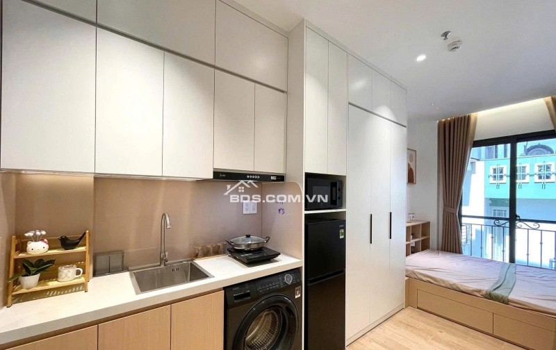 Chỉ 16.9 tỷ có CHDV 6 lầu mới tinh HXH Cống Lở ngang 5.3m 106m2 17PN DT 90tr gần ga T3.