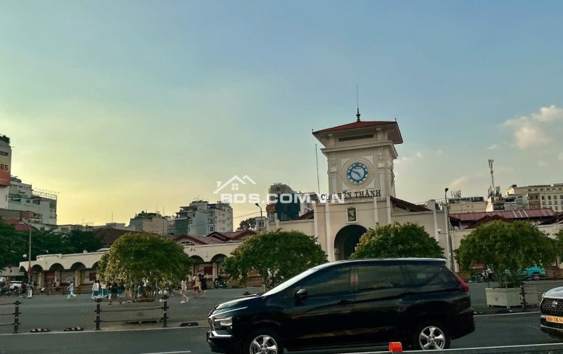 Kinh doanh SƯỚNG nhà QUẬN 1 hẻm 4.5m Trần Hưng Đạo 64m2 5 lầu gần tuyến Metro nhỉnh 14 tỷ