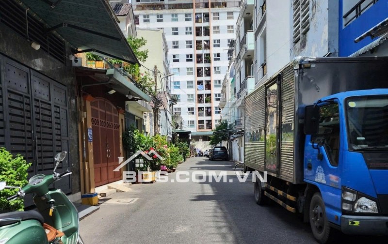 Bán nhà đẹp 3 lầu view ngắm máy bay hẻm 83 Phạm Văn Bạch 115m2 ngang 5m sát Metro 12 tỷ.