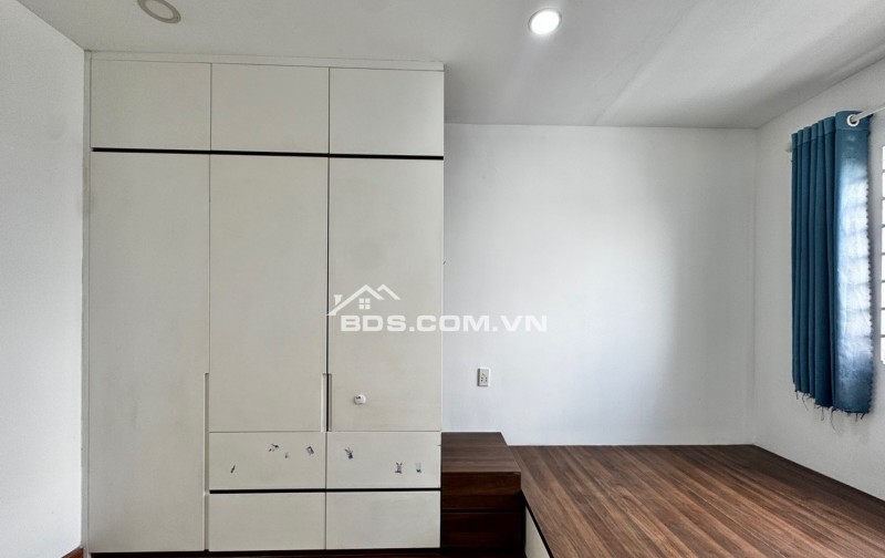 Bán CC Kim Sơn 1, Bình Lợi ,Đặng Thùy Trâm 45m2 có thang máy Sổ riêng 2.85tỷ