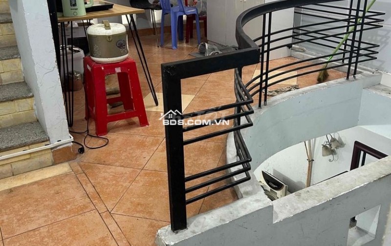 Pass gấp phòng sân bay, full nội thất, mát mẻ, yên tĩnh