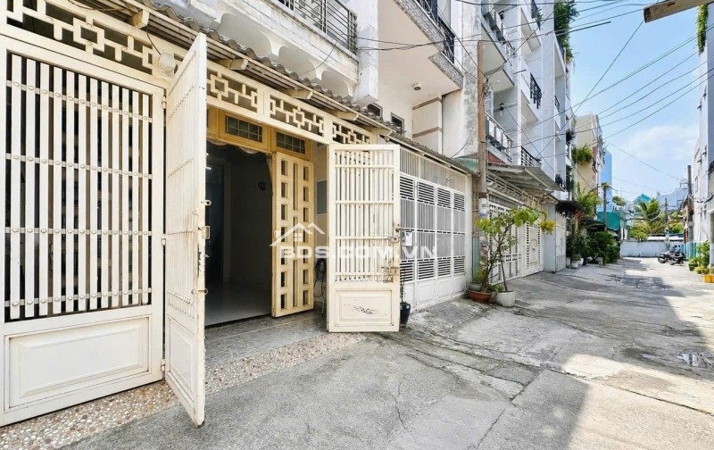 GẤP!!!Chỉ hơn 7 tỷ có nhà 4 lầu HXH Thống Nhất 60m2 5PN tiện làm VP gần trường Nguyễn Du.