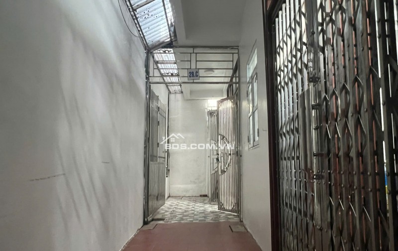BÁN NHÀ ĐẸP 1.38 TỶ 2.5 TẦNG 36M2 ( ĐÔNG BẮC ) NGÕ ĐƯỜNG 19/5