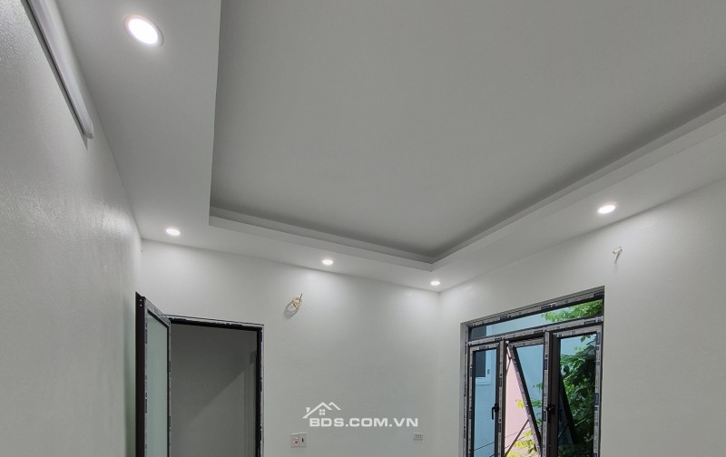 BÁN NHÀ ĐẸP 2.15 TỶ 3 TẦNG 40M2 ( TÂY BẮC ) NGÕ TRẦN ĐĂNG NINH