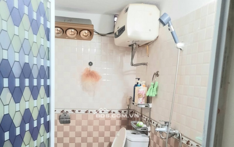 BÁN NHÀ ĐẸP 1.58 TỶ 3 TẦNG 35M2 ( TÂY NAM ) NGÕ ĐƯỜNG 19/5