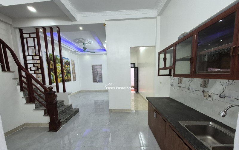 BÁN NHÀ ĐẸP 1.89 TỶ 2 TẦNG 52M2 NGÕ CỰC ĐẸP TÔ HIẾN THÀNH
