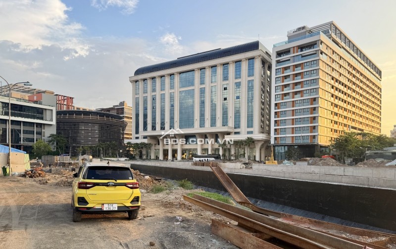 Bán đất tặng nhà hẻm 12m có vỉa hè Đặng Thùy Trâm 68m2(4x17) ngay ĐH Văn Lang 8 tỷ hơn