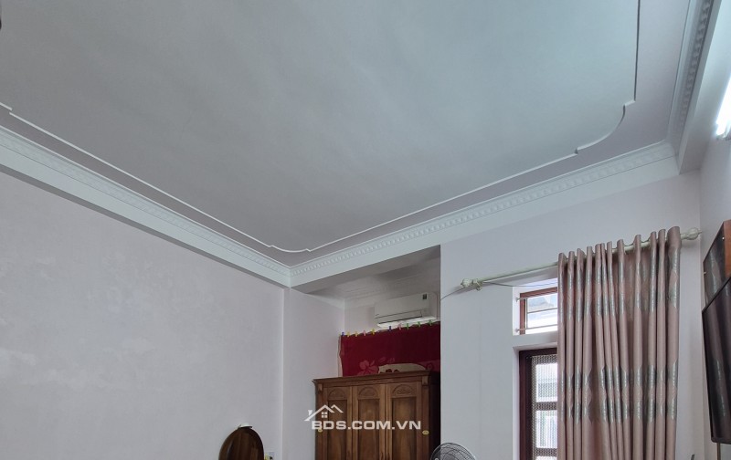 BÁN NHÀ ĐẸP 2.29 TỶ 3 TẦNG 51M2 NGÕ THẲNG RỘNG ĐƯỜNG BÁI