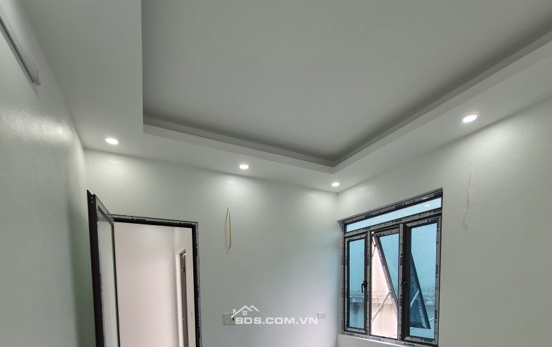 BÁN NHÀ ĐẸP 2.15 TỶ 3 TẦNG 40M2 ( TÂY BẮC ) NGÕ TRẦN ĐĂNG NINH