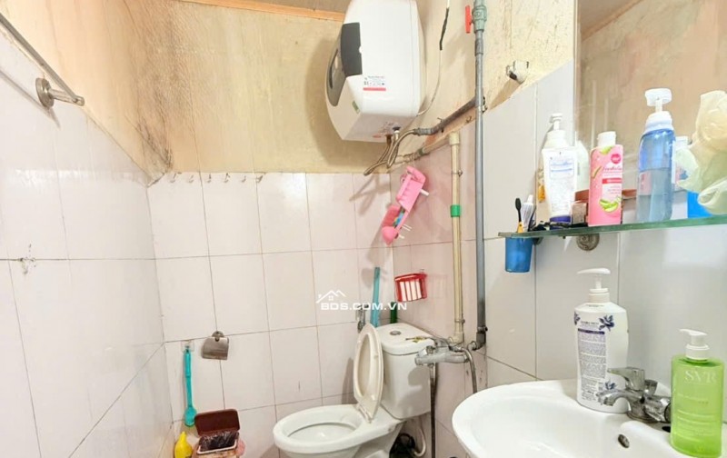 BÁN NHÀ 1.18 TỶ 1.5 TẦNG 46M2 NGÕ THẲNG ĐẸP TRẦN HUY LIỆU