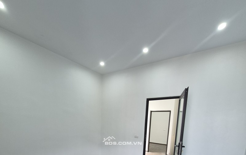 BÁN NHÀ ĐẸP GIÁ RẺ 1.55 TỶ 2 TẦNG 54M2 NGÕ TRẦN QUANG KHẢI