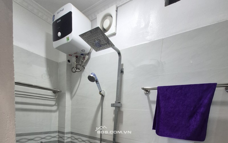 BÁN NHÀ ĐẸP GIÁ RẺ 1.5 TỶ 3 TẦNG TẶNG FULL ĐỒ NGAY GẦN CẦU ĐÒ QUAN