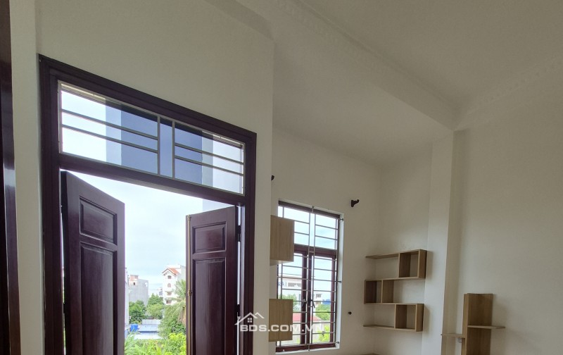 BÁN NHÀ 3.4 TỶ 3 TẦNG 54M2 ĐƯỜNG NHÁNH TRUNG TÂM BÃI VƯỢT