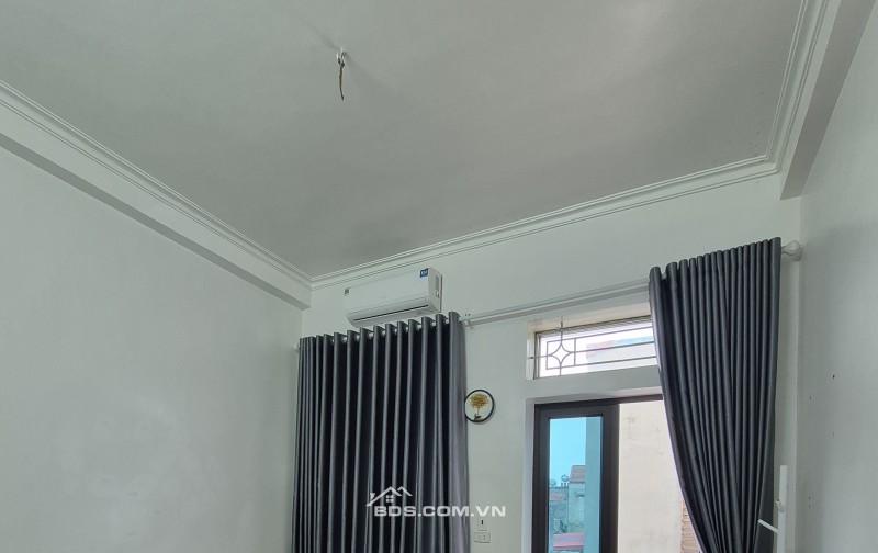 BÁN NHÀ ĐẸP GIÁ RẺ 1.69 TỶ 3 TẦNG 46M2 ( HƯỚNG NAM ) NGÕ ĐIỆN BIÊN