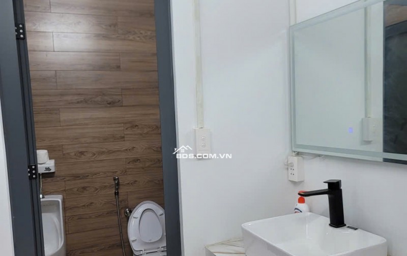 Bán nhà Mặt Tiền 215 Thích Thiện Hoà, Xã Lê Minh Xuân Huyện Bình Chánh