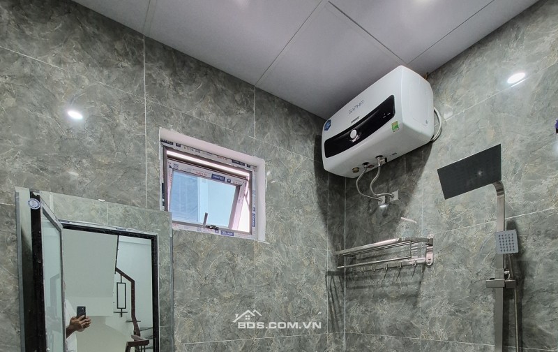 BÁN NHÀ ĐẸP 2.15 TỶ 3 TẦNG 40M2 ( TÂY BẮC ) NGÕ TRẦN ĐĂNG NINH