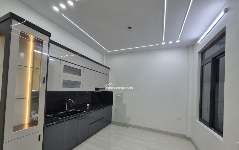 BÁN NHÀ SIÊU ĐẸP 3 TẦNG 46M2 HƯỚNG NAM NGÕ ĐƯỜNG KÊNH GIÁ 2.75 TỶ
