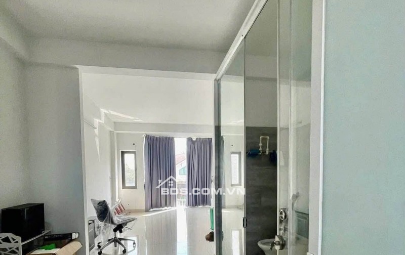 BÁN CHUNG CƯ LÔ GÓC THOÁNG SÁNG SÀI ĐỒNG HÀNG XÓM VINHOMES 2 NGỦ BAN CÔNG RỘNG 74M² 4.1 TỶ.