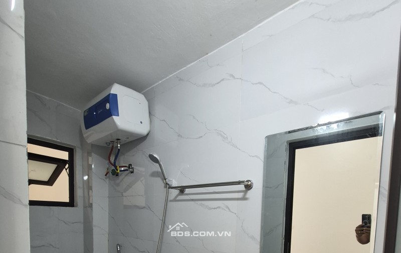 BÁN NHÀ ĐẸP GIÁ RẺ 1.55 TỶ 2 TẦNG 54M2 NGÕ TRẦN QUANG KHẢI