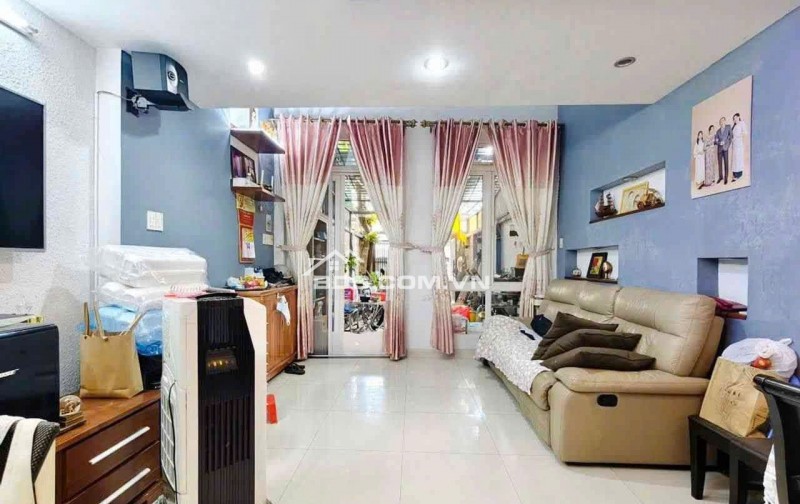 Bán nhà MTKD ngay BV Hồng Đức 80m2 5 lầu Thống Nhất KD đa ngành tiện mở PK chỉ 11.3 tỷ.