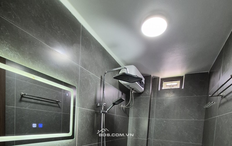 BÁN NHÀ ĐẸP 2.89 TỶ 3 TẦNG 60M2 Ô TÔ ĐỖ CỬA NGÕ ĐƯỜNG KÊNH