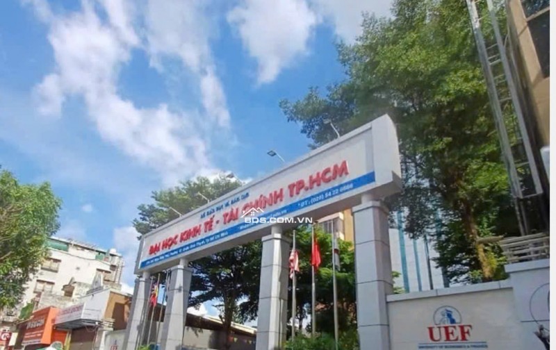 Bán nhà nát 5 lầu MTKD ngay Hàng Xanh BT 140m2 ngang 5m sát Landmark 81 XVNT 19.8 tỷ