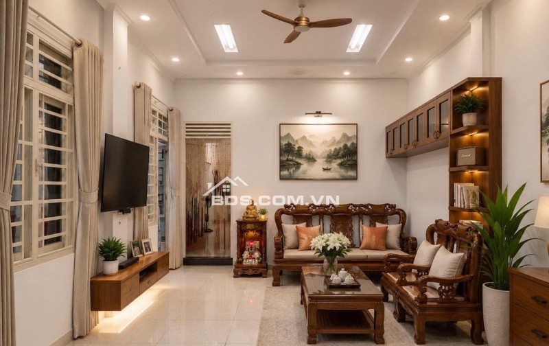 NHÀ HẺM XE HƠI - NGAY GO DĨ AN - 120M2 CHỈ 5 T.Ỷ NHỈNH