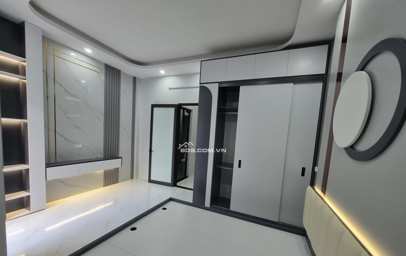 BÁN NHÀ SIÊU ĐẸP 3.8 TỶ 4 TẦNG 70M2 VỊ TRÍ ĐẸP NGAY ĐƯỜNG 52 MÉT