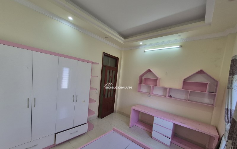 BÁN NHÀ  2.48 TỶ 3 TẦNG 54M2 NGÕ RỘNG NGẮN TRUNG TÂM KHU BÃI VƯỢT