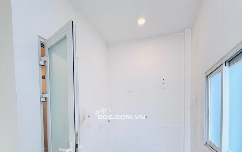Nhà Nguyễn Văn Lượng P17 Gò Vấp 21m2 , hẻm xe hơi  giá 2.6tỷ