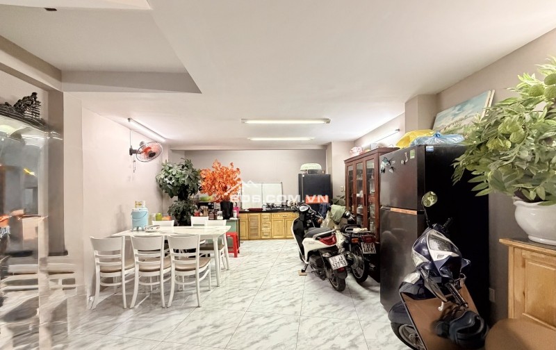 DƯƠNG QUẢNG HÀM – 64M² – 5 TẦNG – 6PN – Ô TÔ NGỦ TRONG NHÀ – CHỈ NHỈNH 8 TỶ!