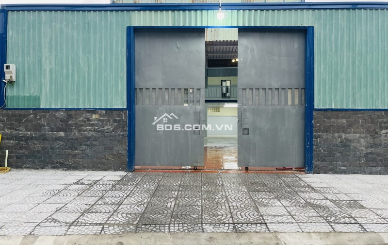 Kho xưởng cho thuê nền gạch 300m2 Thạnh Lộc Quận 12