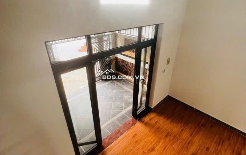 Bán nhà ngay trung tâm quận 9, nhà đẹp dọn vào ở ngay