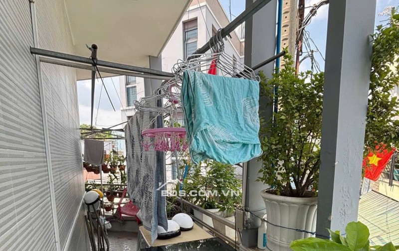 Bán nhà ngay trung tâm quận 9, nhà đẹp dọn vào ở ngay