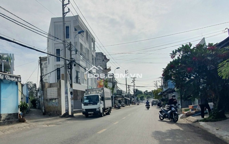 Bán nhà mặt tiền Nguyễn Tư Nghiêm Tp Thủ Đức giá 17 tỷ